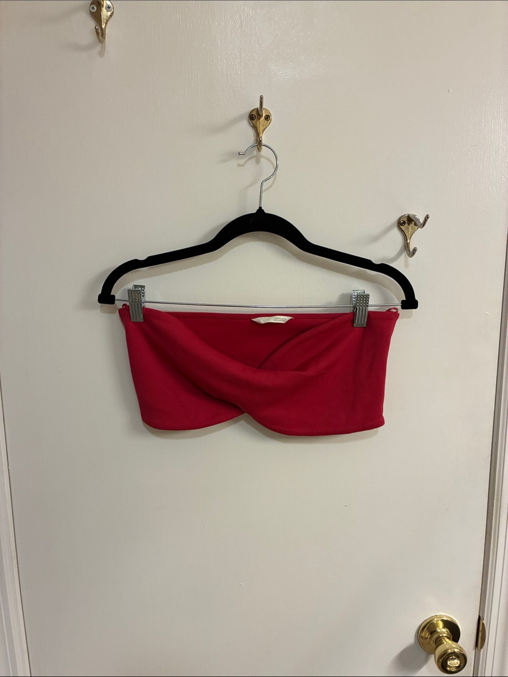 NWOT-Zara Fuchsia Bandeau Top with Front Twist Sz L- Never Worn